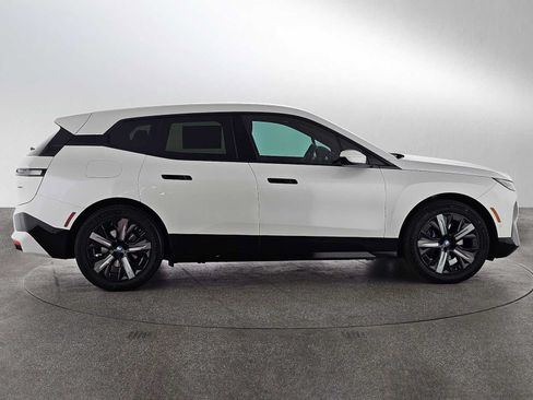 Used 2024 BMW iX xDrive50 w/ Sport Package AWD/4WD image 2
