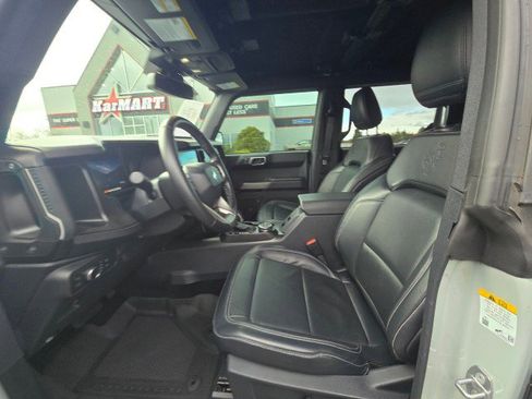 Used 2021 Ford Bronco First Edition image 22