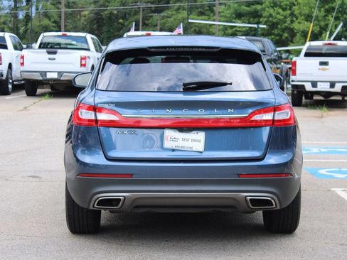 Used 2018 Lincoln MKX Select w/ Select Plus Package FWD image 7