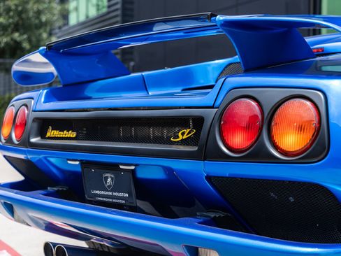 Used 1998 Lamborghini Diablo SV RWD image 27