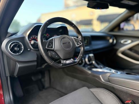Used 2018 Chevrolet Camaro LT w/ RS Package image 20