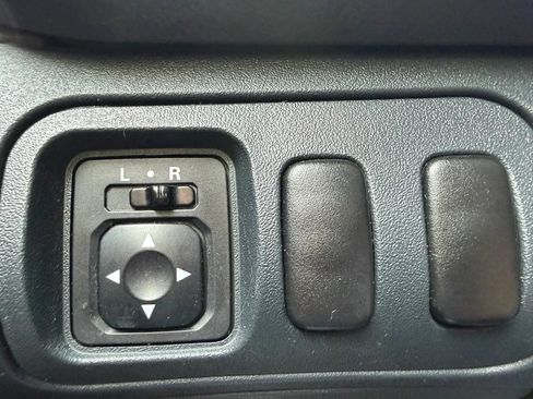 Used 2007 Mitsubishi Eclipse GS FWD image 21