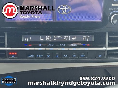 Used 2024 Toyota Sienna XLE image 26