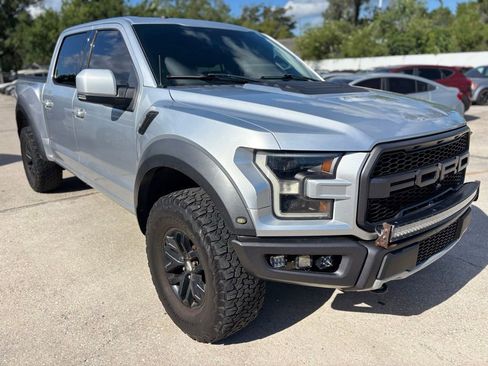 Used 2018 Ford F150 Raptor w/ Equipment Group 802A Luxury AWD/4WD image 7