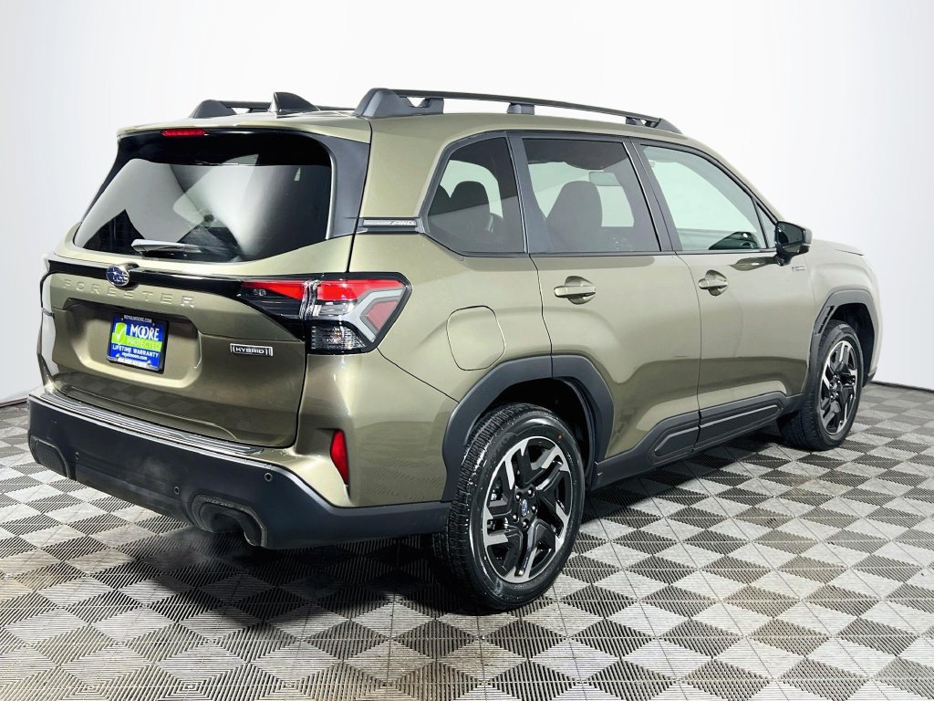 New 2026 Subaru Forester Touring AWD/4WD image 7