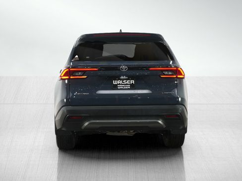 Used 2025 Toyota Grand Highlander AWD Hybrid image 4