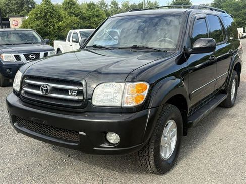 Used 2002 Toyota Sequoia Limited AWD/4WD image 1