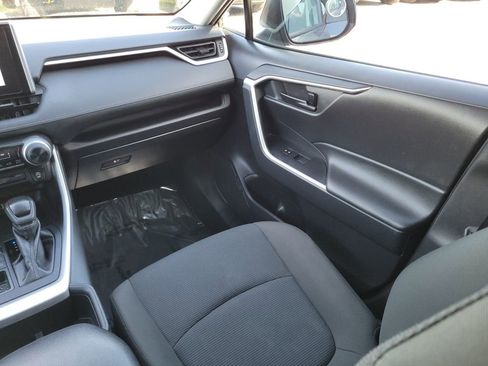 Used 2024 Toyota RAV4 LE image 12
