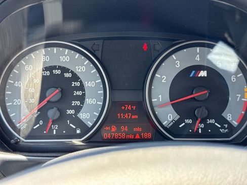 Used 2011 BMW 1 Series M RWD image 14