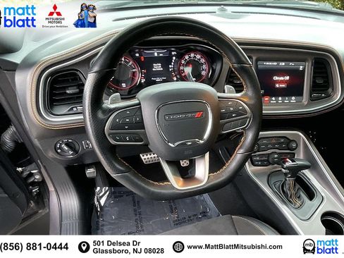 Used 2022 Dodge Challenger GT w/ Plus Package image 6