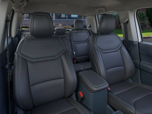New 2026 Ford Maverick Lobo AWD/4WD image 10