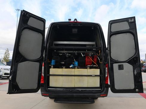 Used 2020 Mercedes-Benz Sprinter 3500 image 19