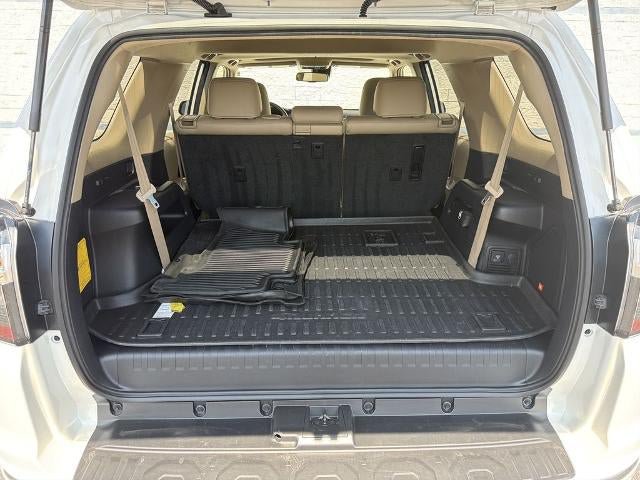 Used 2022 Toyota 4Runner Limited AWD/4WD image 18