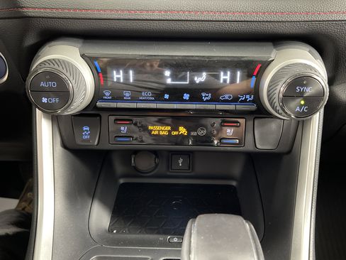 Used 2022 Toyota RAV4 XSE image 25