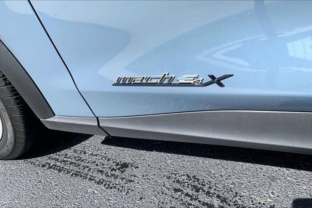 Used 2024 Ford Mustang Mach-E Select AWD/4WD image 4