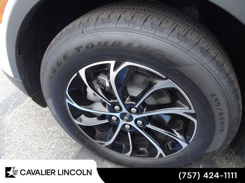Used 2026 Lincoln Nautilus Premier w/ Equipment Group 102A AWD/4WD image 13