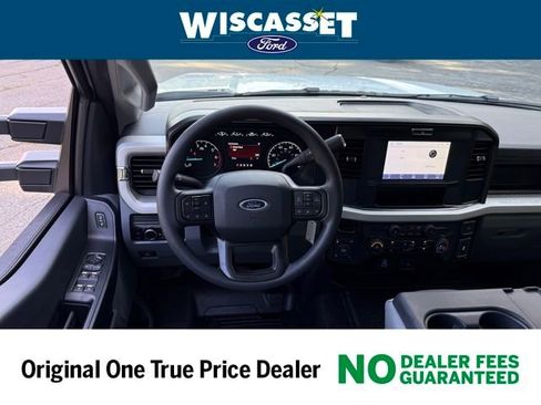 New 2026 Ford F250 XL w/ FX4 Off-Road Package image 7