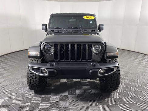 Used 2021 Jeep Gladiator Sport image 10