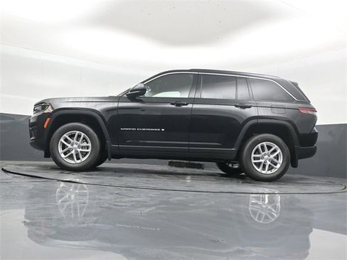 New 2025 Jeep Grand Cherokee Laredo X w/ Luxury Tech Group I image 41