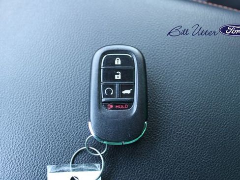 Used 2025 Honda CR-V Sport Touring image 27