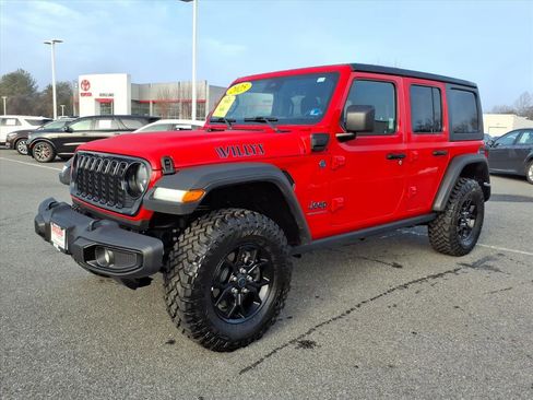Used 2025 Jeep Wrangler Willys image 16