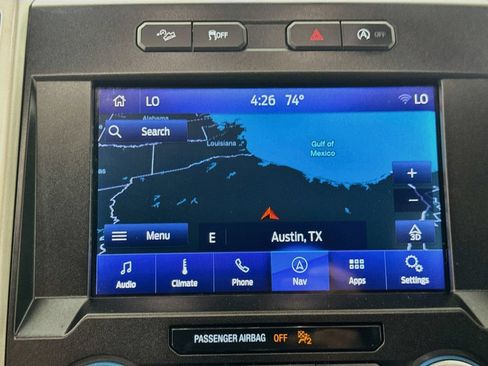 Used 2019 Ford F150 Lariat w/ Equipment Group 502A Luxury AWD/4WD image 17