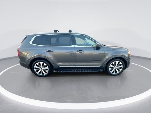 Used 2021 Kia Telluride EX w/ EX Premium Package AWD/4WD image 9