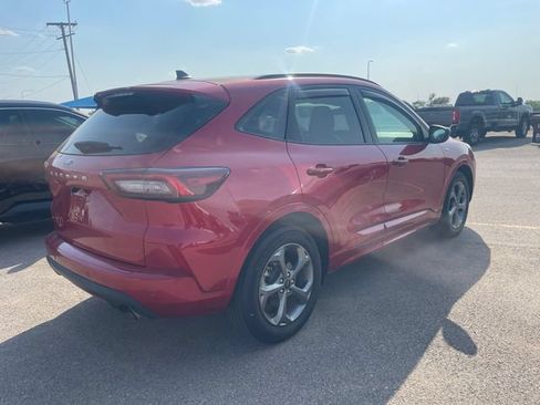Used 2024 Ford Escape ST-Line w/ Tech Pack #1 FWD image 3