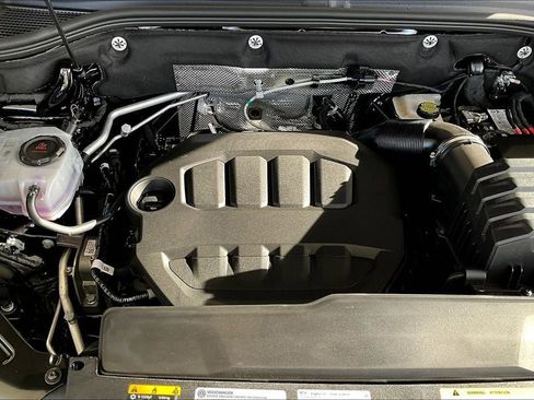 New 2026 Volkswagen Atlas Cross Sport SEL Premium R-Line image 30