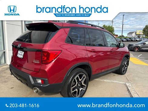 Used 2023 Honda Passport Elite image 6