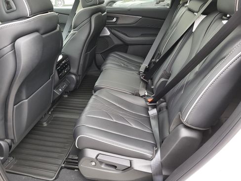 New 2026 Acura MDX w/ Advance Package image 14