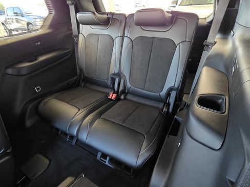 New 2025 Jeep Grand Cherokee L Altitude AWD/4WD image 15