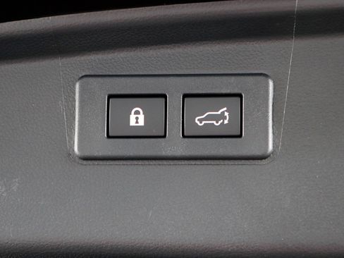 Used 2024 Subaru Outback Premium AWD/4WD image 29
