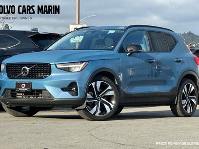 Used 2023 Volvo XC40 B5 Plus w/ Driver Assist Package