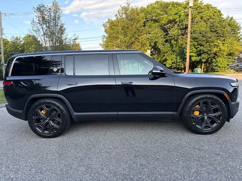 Used 2023 Rivian R1S Adventure Quad AWD/4WD image 7