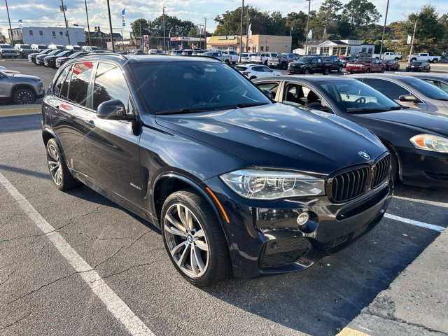 Used 2018 BMW X5 xDrive50i w/ M Sport Package AWD/4WD image 2