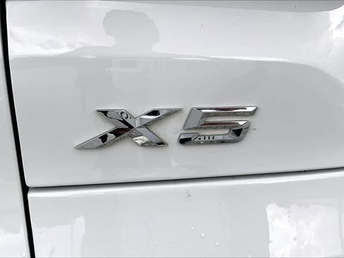 Used 2024 BMW X5 xDrive40i w/ Premium Package AWD/4WD image 10