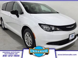 Used 2024 Chrysler Voyager LX video 1