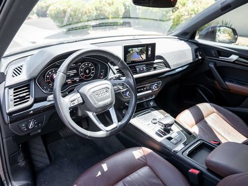 Used 2018 Audi Q5 2.0T Premium Plus w/ Premium Plus Package AWD/4WD image 9