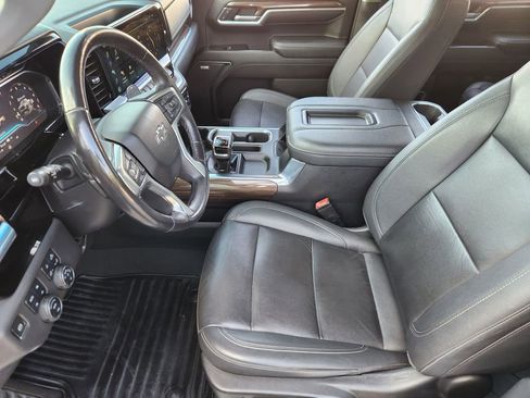 Used 2022 Chevrolet Silverado 1500 LT Trail Boss w/ LT Trail Boss Premium Package image 14