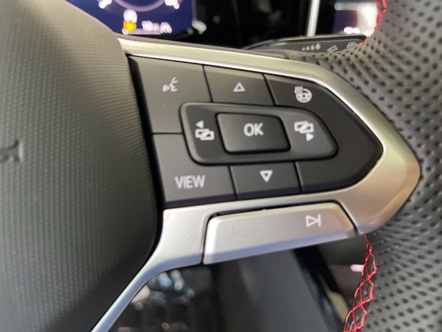 New 2026 Volkswagen GTI SE FWD image 16