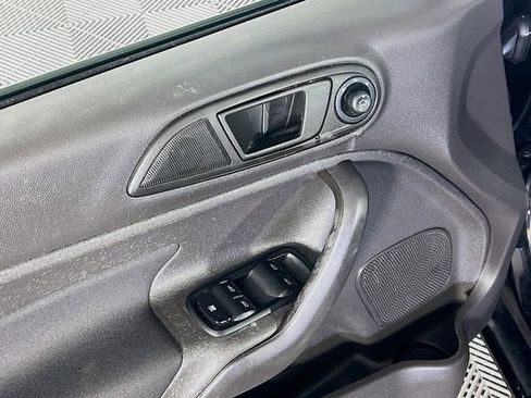 Used 2018 Ford Fiesta SE image 11