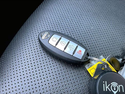 Certified 2022 Nissan Rogue Sport SL image 14