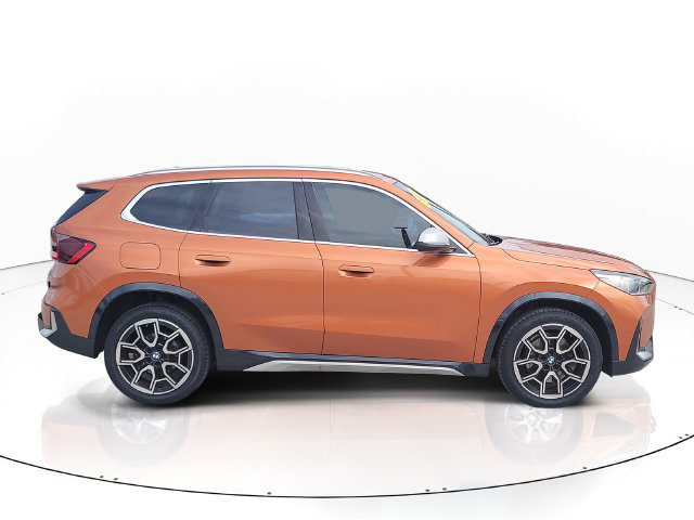 Used 2023 BMW X1 xDrive28i w/ Convenience Package AWD/4WD image 4