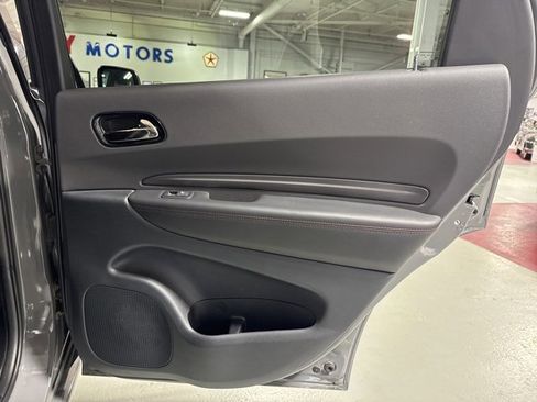 Certified 2024 Dodge Durango GT w/ Blacktop Package image 40