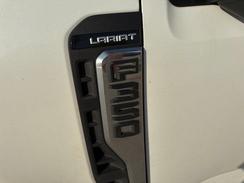Used 2025 Ford F350 Lariat w/ Lariat Ultimate Package AWD/4WD image 5