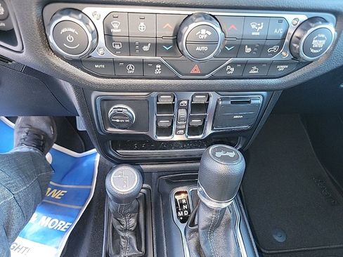 New 2026 Jeep Wrangler Unlimited Sport image 10