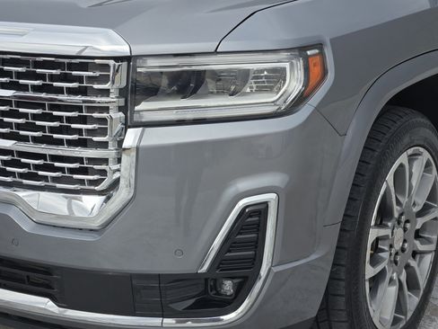 Used 2021 GMC Acadia Denali w/ Denali Technology Package image 11