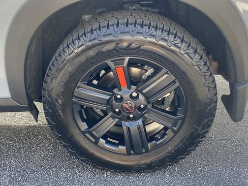 Used 2025 Nissan Rogue Rock Creek image 15