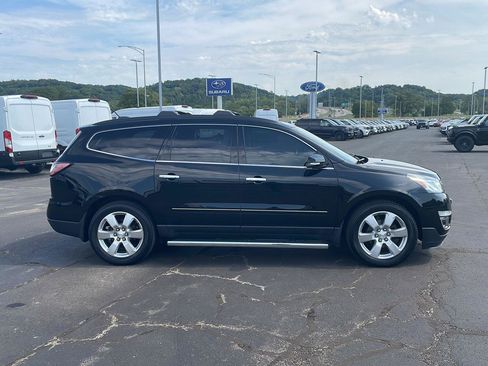 Used 2017 Chevrolet Traverse Premier w/ LPO, 'HIT The Road' Package AWD/4WD image 6